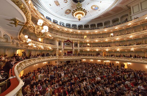 Neujahrskonzert in der Frauenkirche & "Die Liebe zu den drei Orangen" in der Semperoper